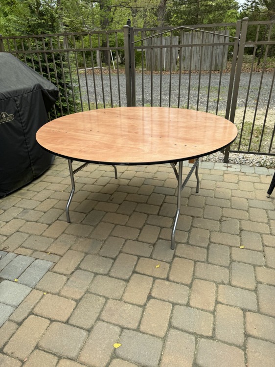 60 inch round table